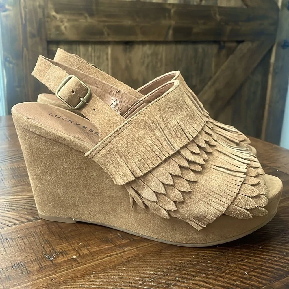 LUCKY BRAND Jeena Fringe Suede Wedges - Picture 2 of 16